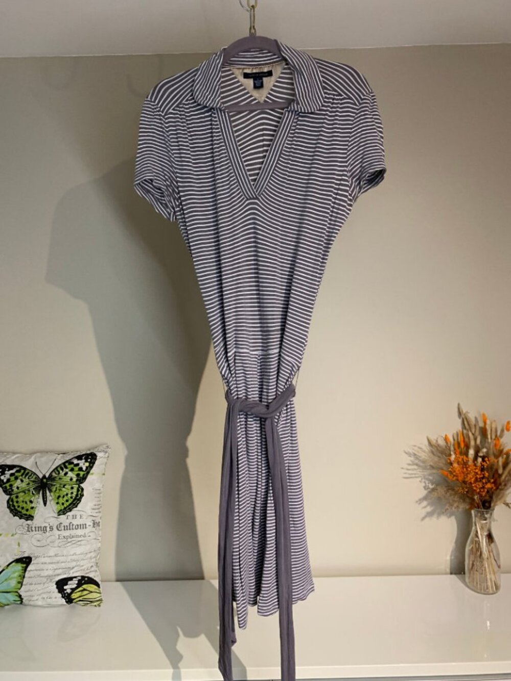 Tommy Comfortable Summer Dress Size Small